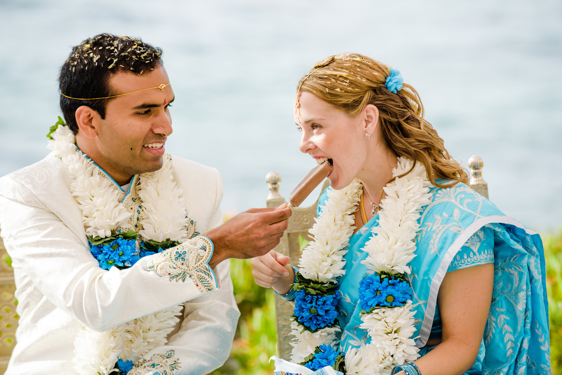 Blue and Peach Oceanview Hindu Fusion Wedding | Paul Douda Photos 41