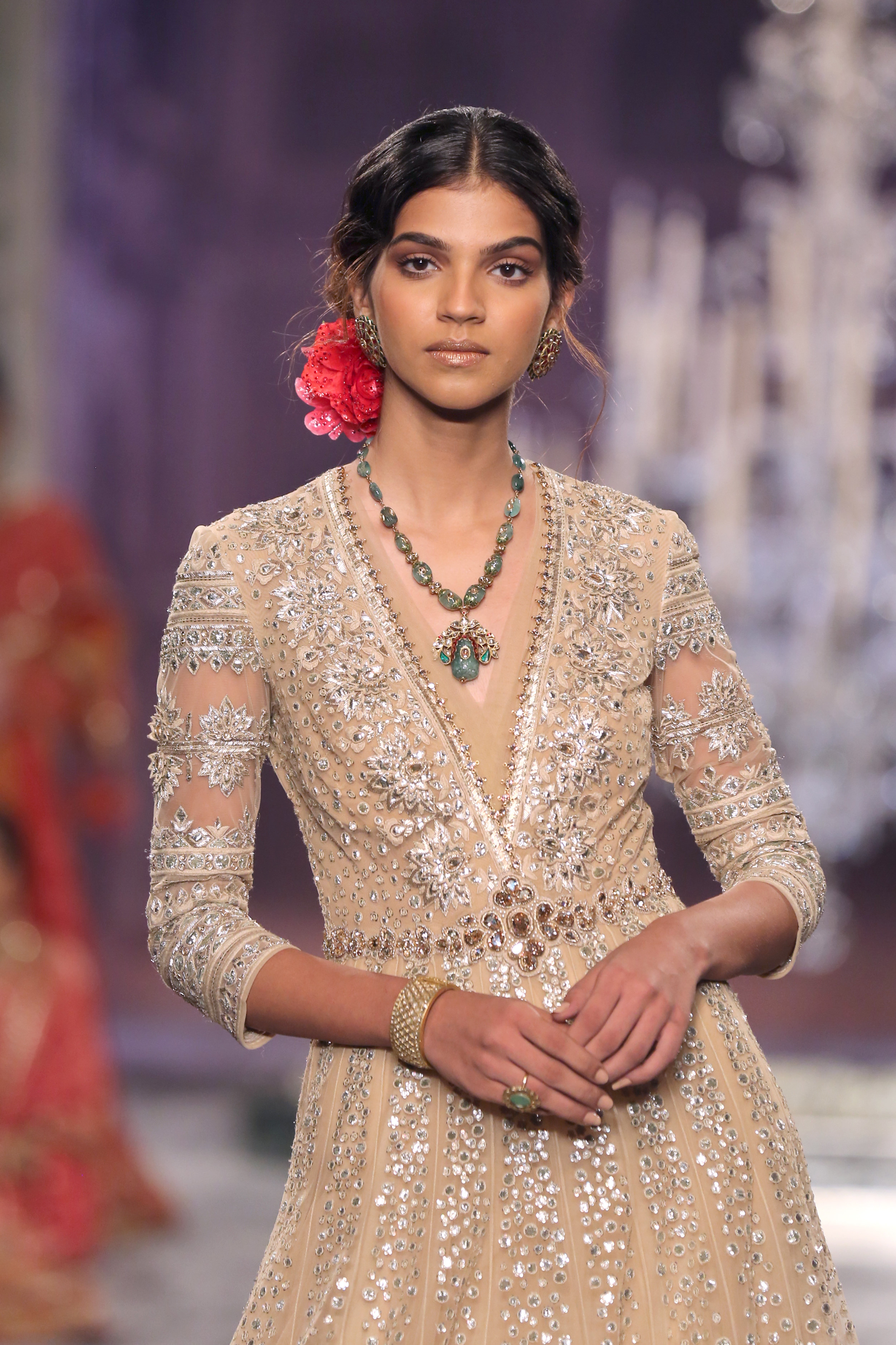 (03)-21-07-16-Tarun Tahiliani