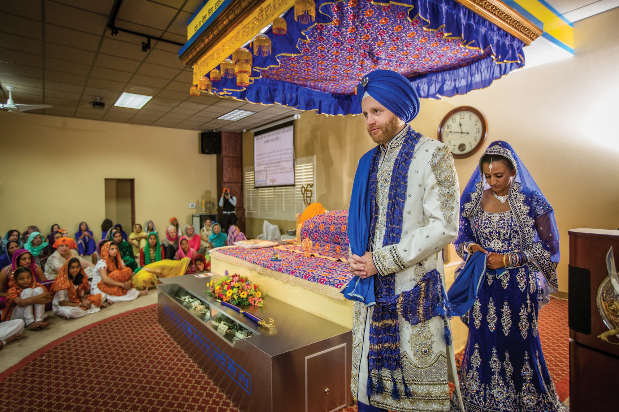 colorful-sikh-multicultural-wedding-nevada-14