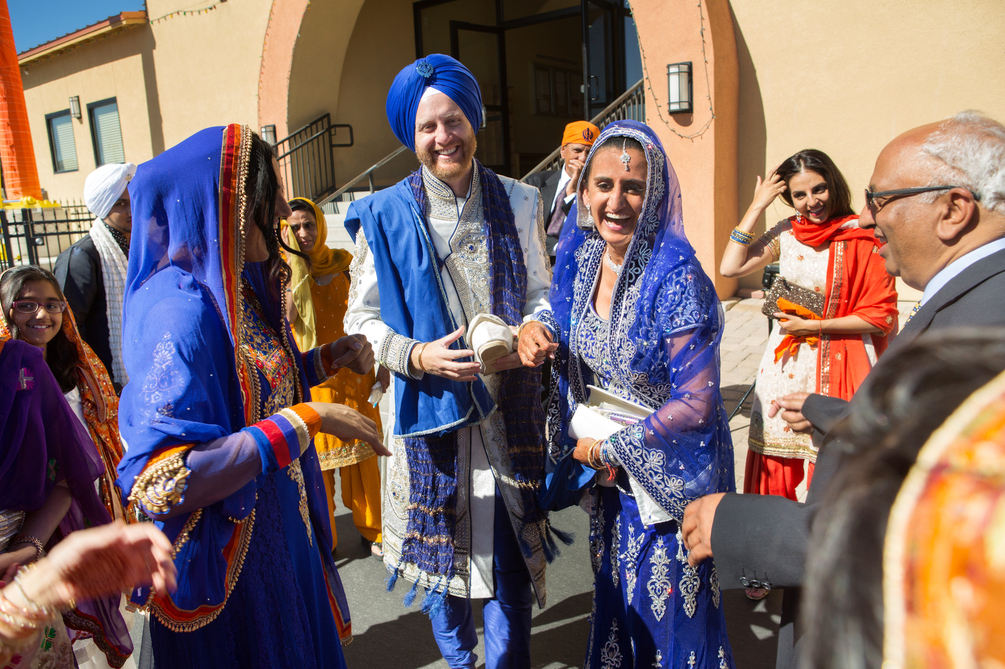 colorful-sikh-multicultural-wedding-nevada-19