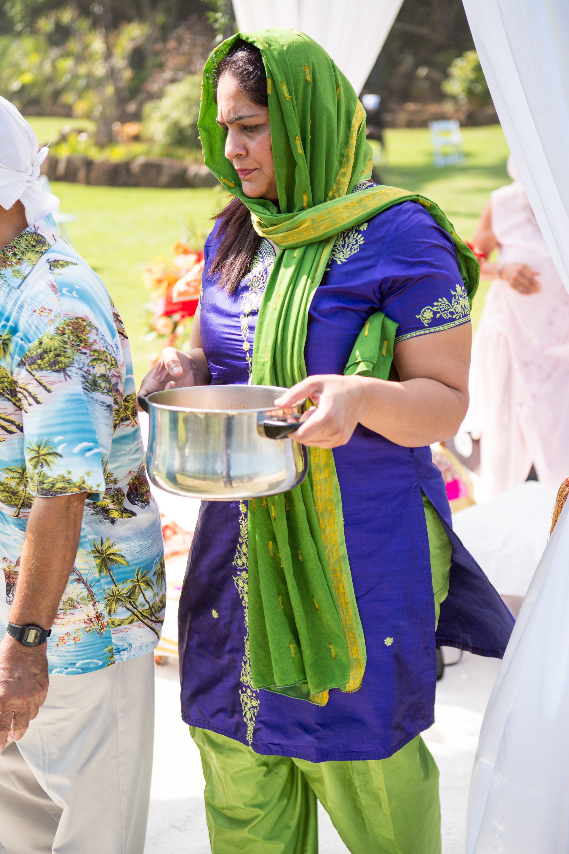 sun-drenched-hawaii-sheikh-wedding-13