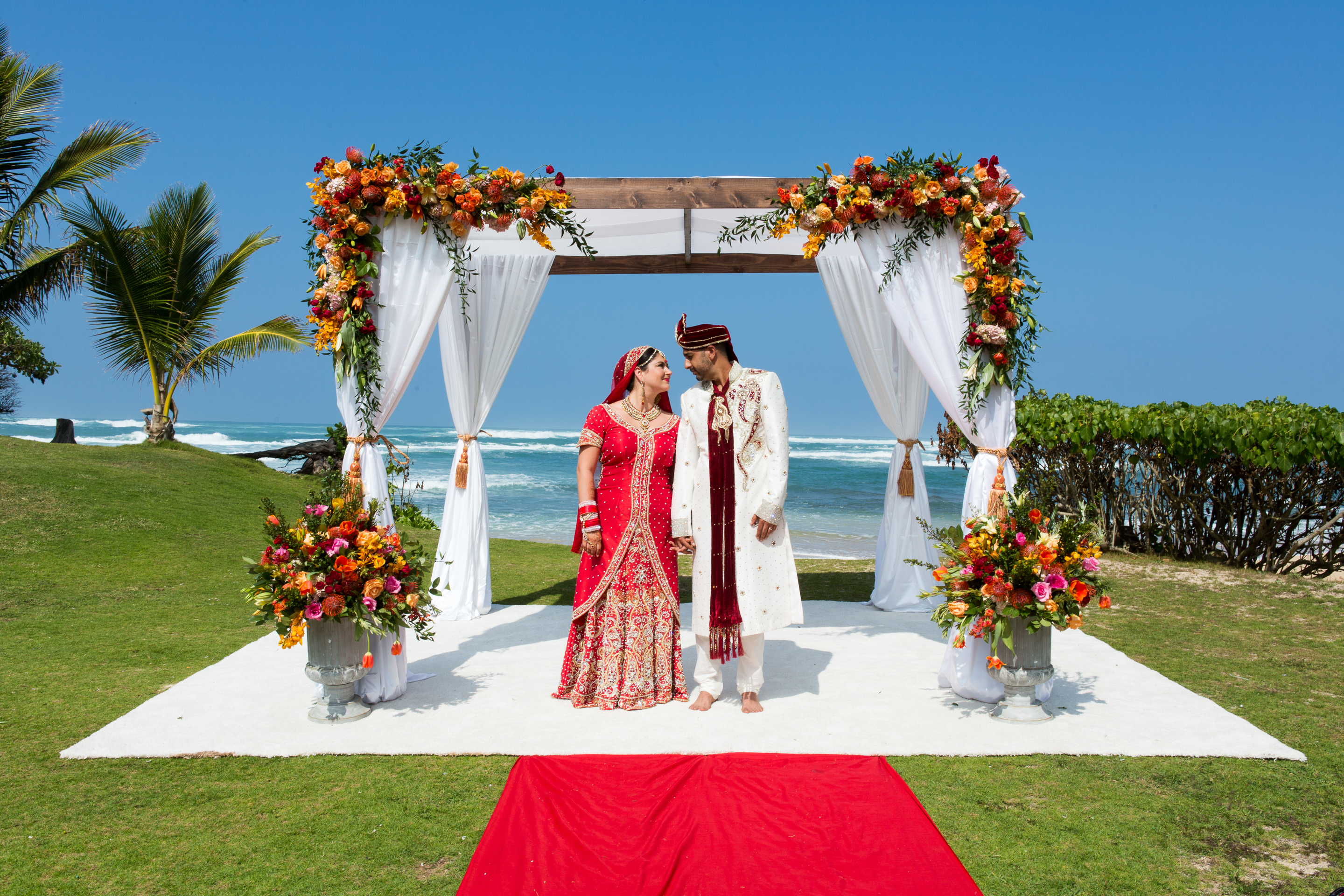 sun-drenched-hawaii-sheikh-wedding-31