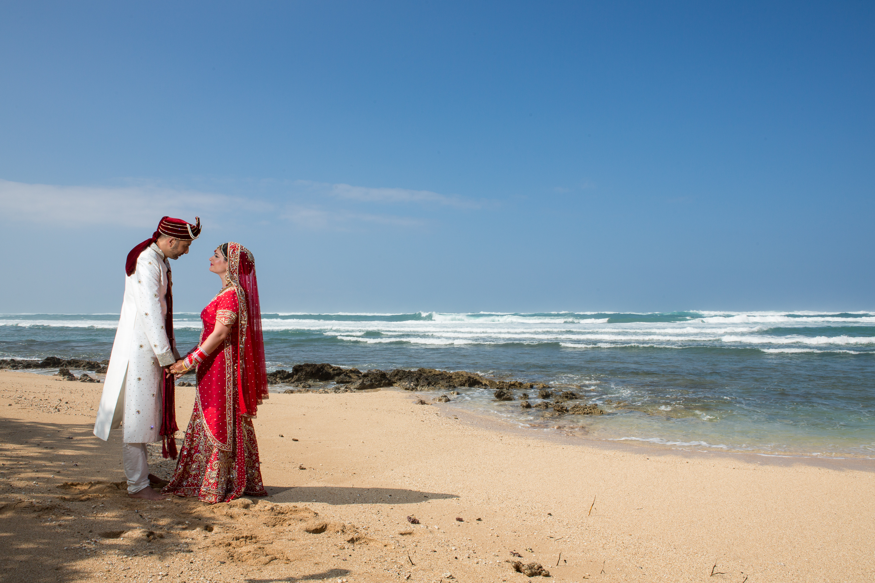 sun-drenched-hawaii-sheikh-wedding-32