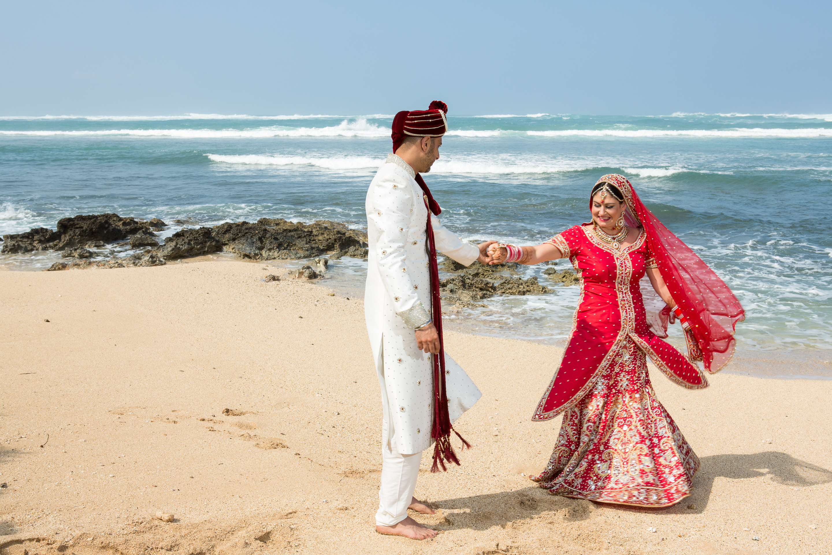 sun-drenched-hawaii-sheikh-wedding-35