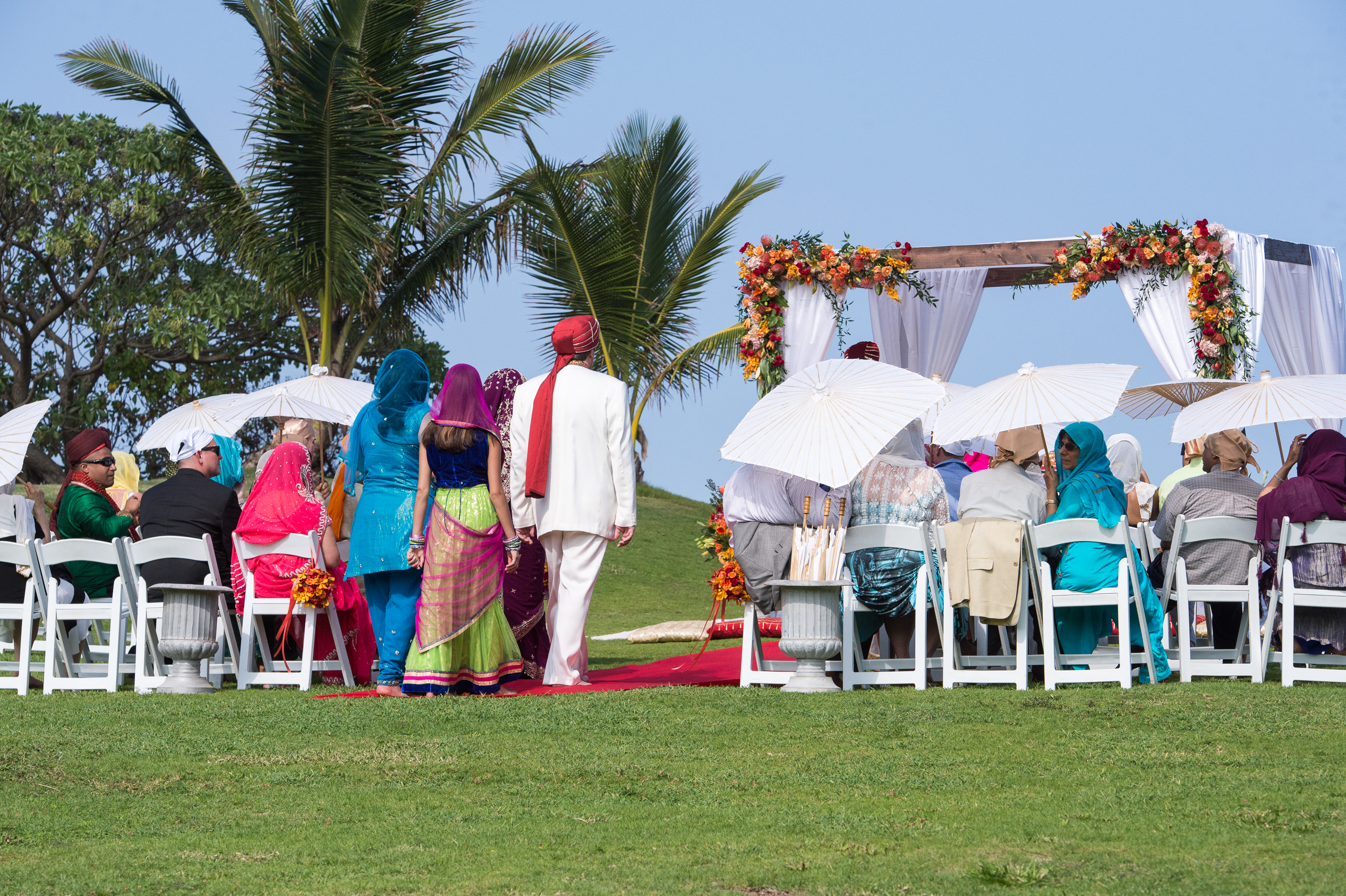 sun-drenched-hawaii-sheikh-wedding-36