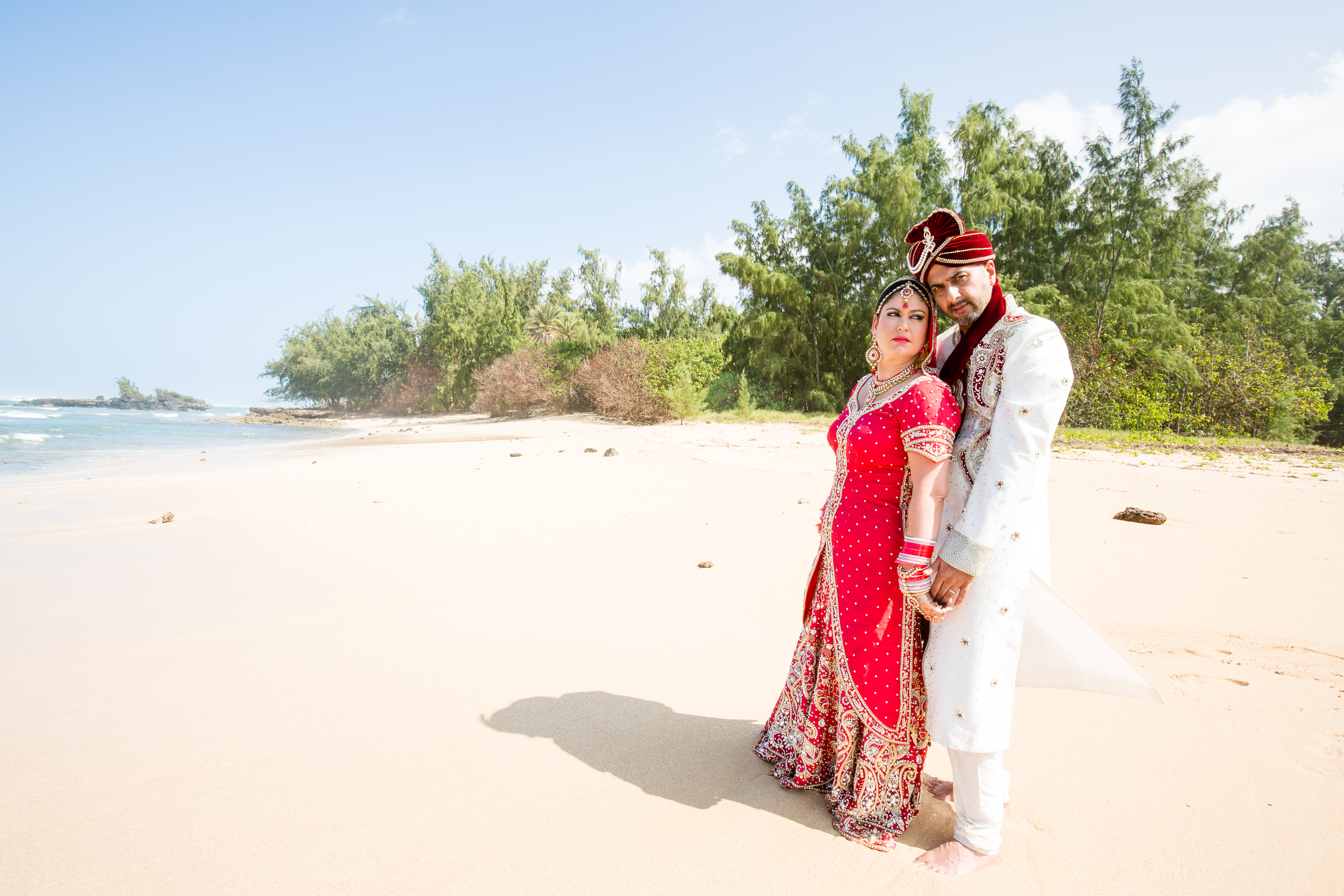 sun-drenched-hawaii-sheikh-wedding-38