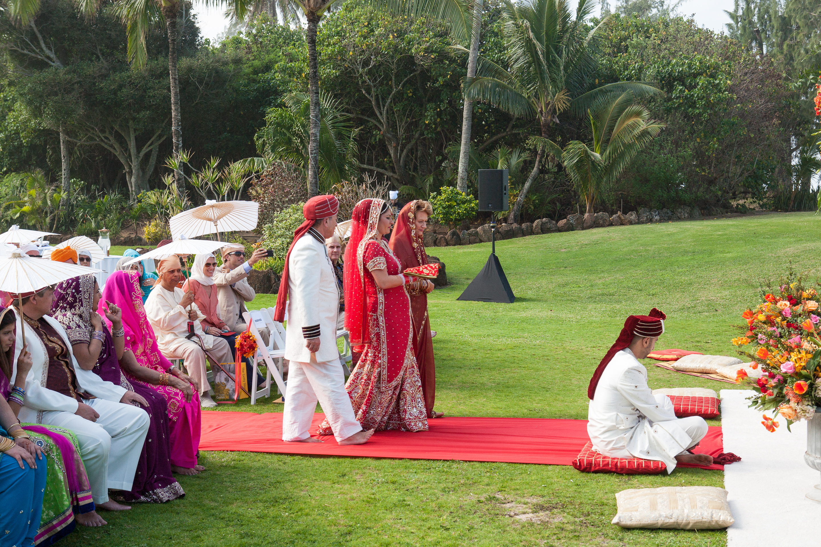 sun-drenched-hawaii-sheikh-wedding-77