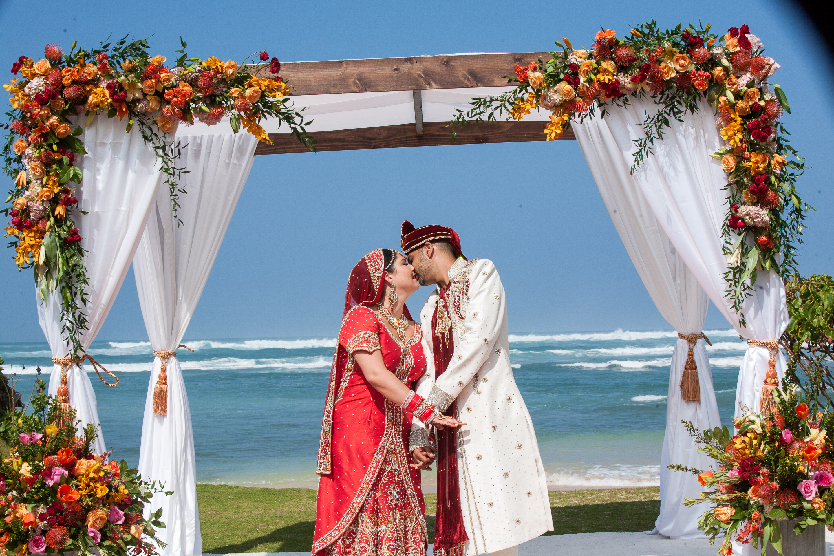 sun-drenched-hawaii-sheikh-wedding-90