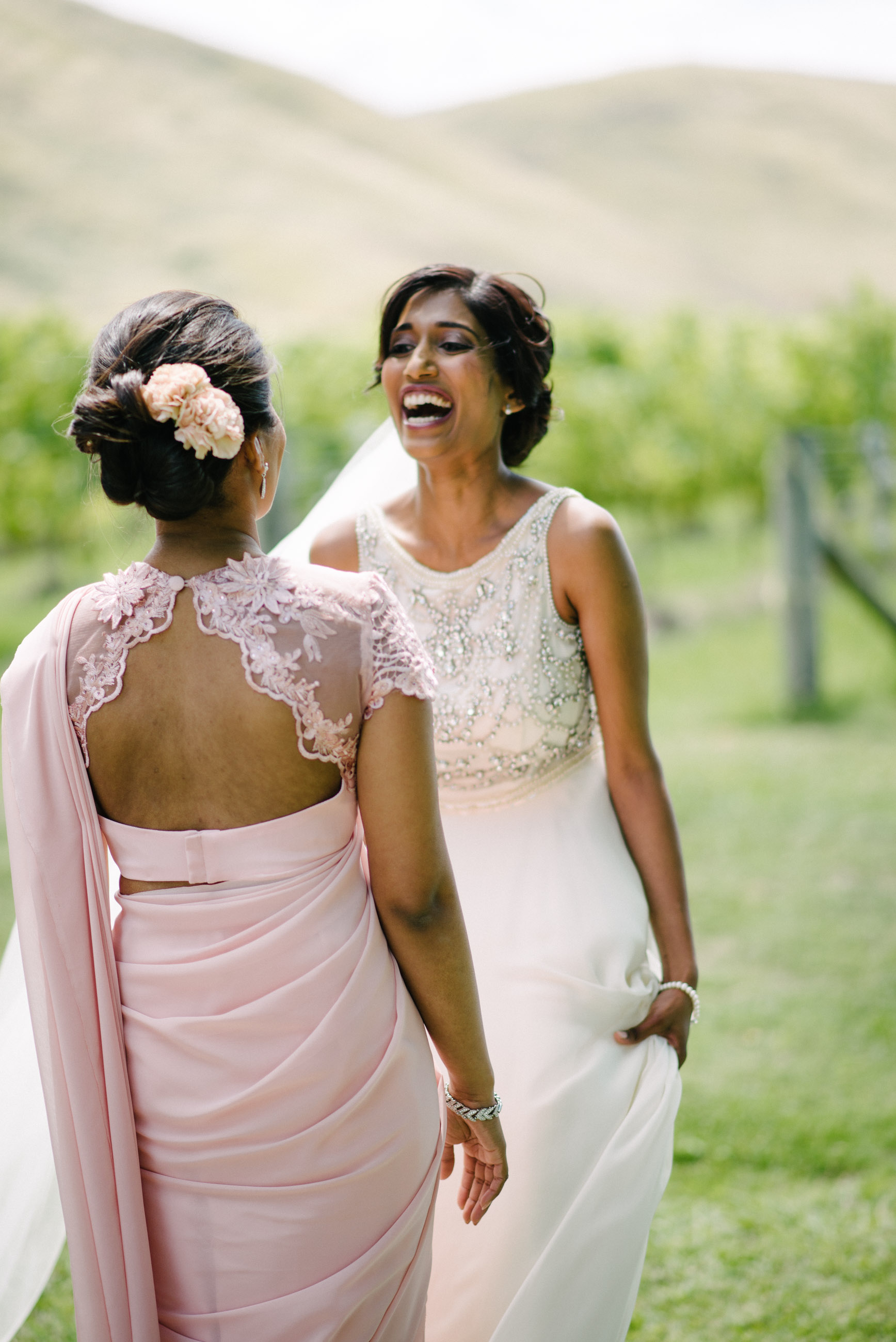 elegant-winery-wedding-in-new-zealand-13