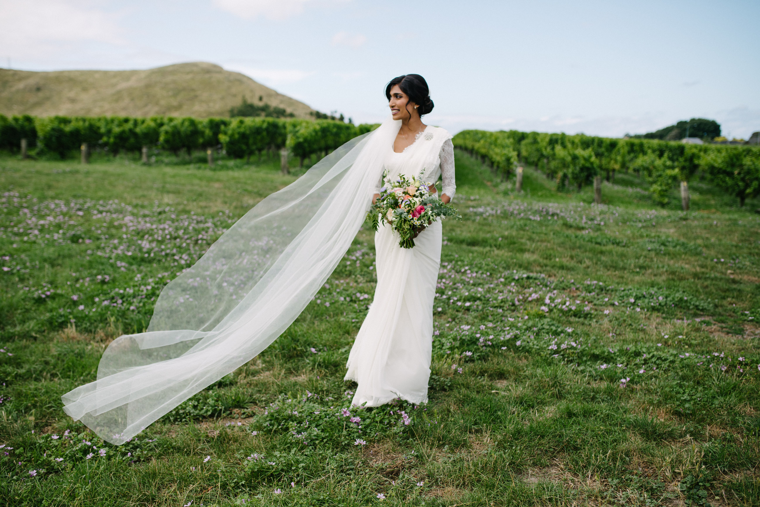 elegant-winery-wedding-in-new-zealand-17