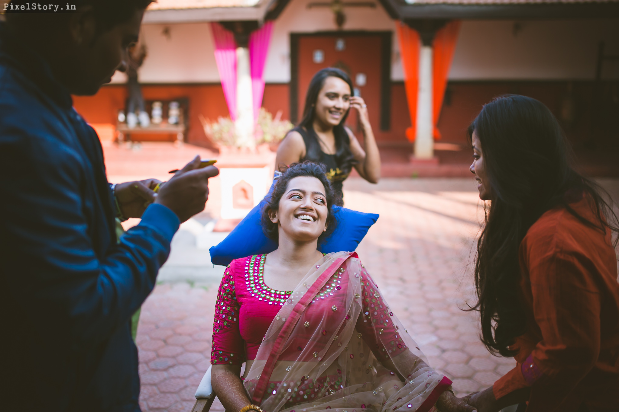 playful-vibrant-kannadiga-coorgi-wedding-in-india-18