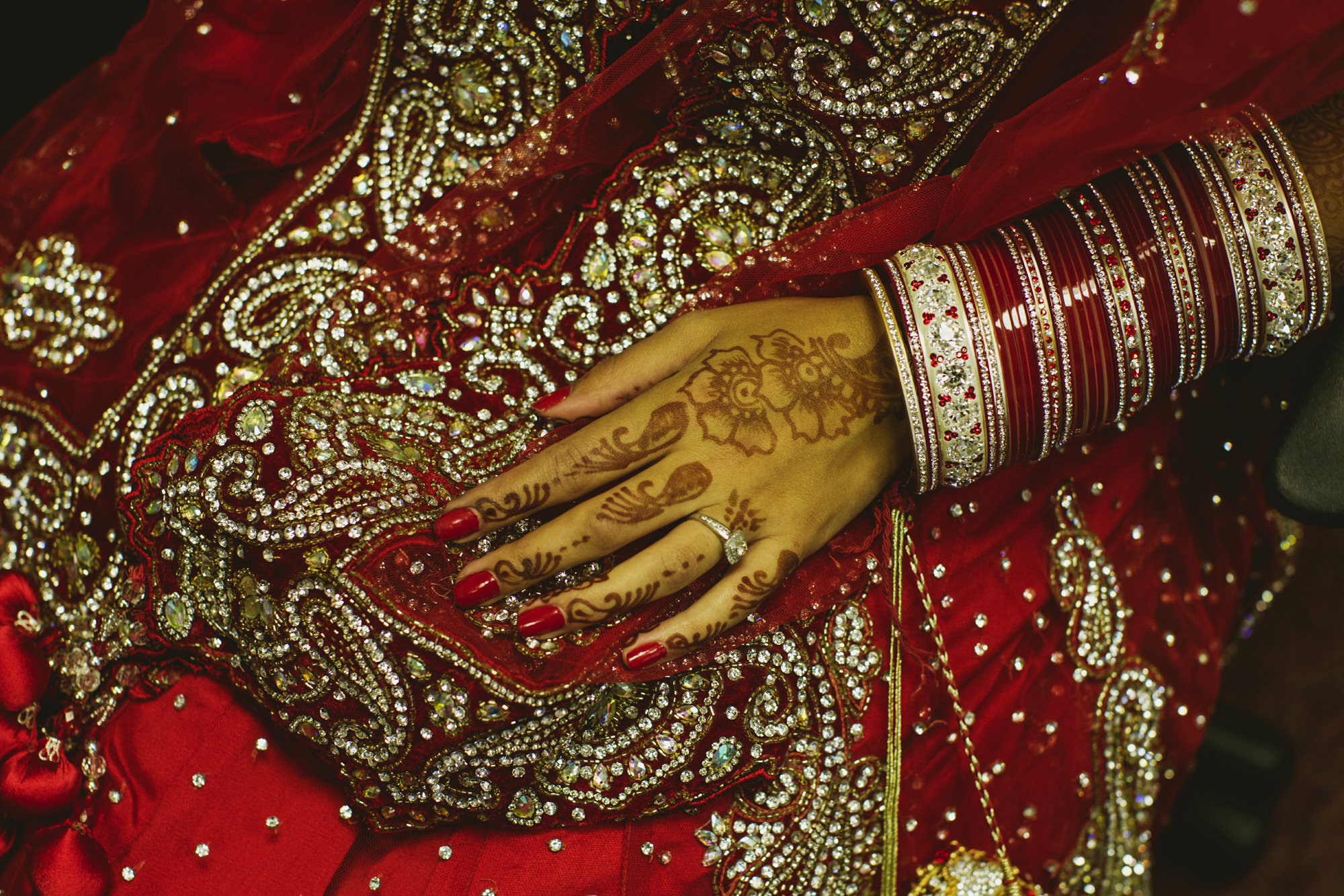 colorful-indian-wedding-in-the-uk-4