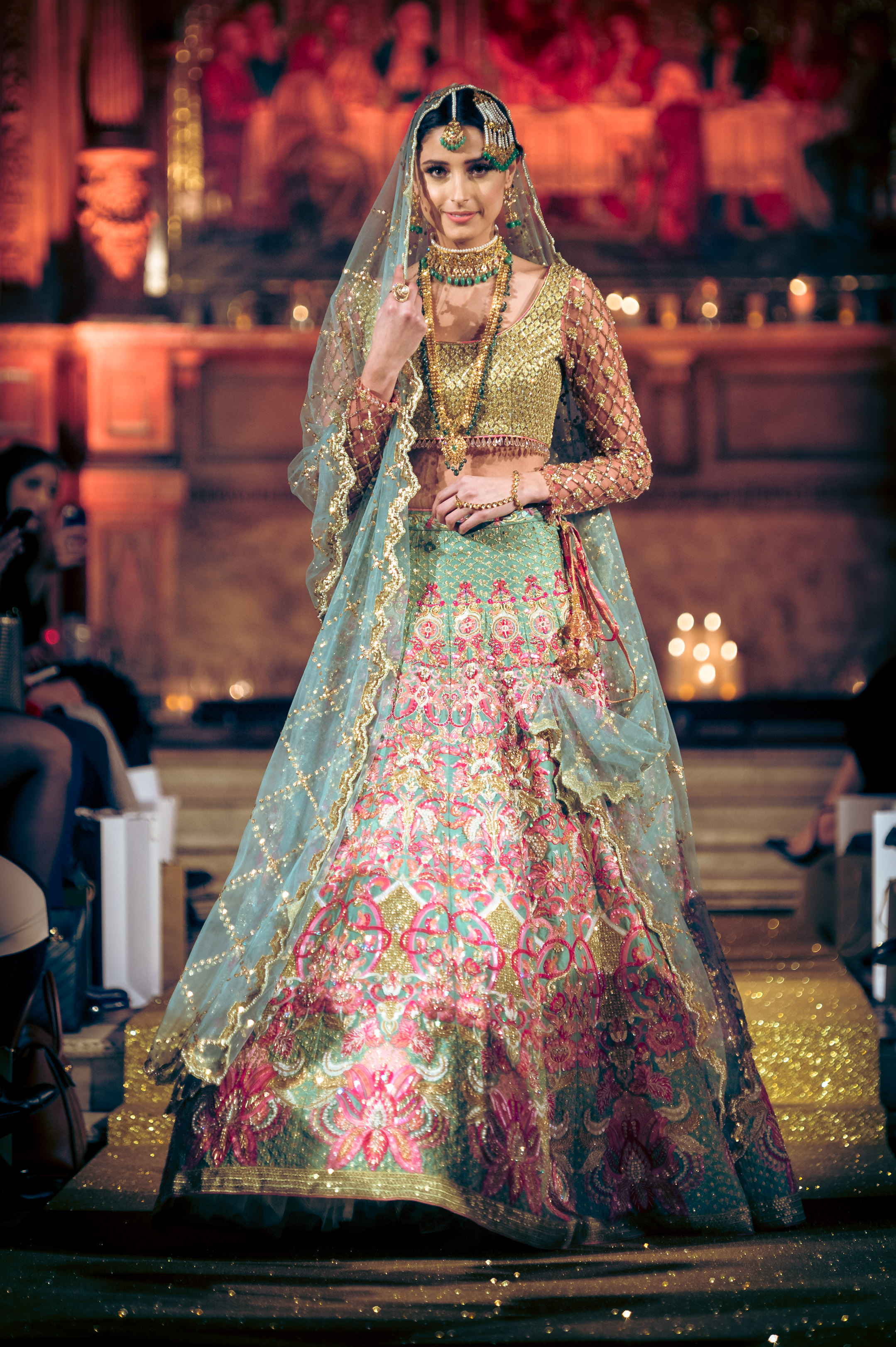 Nomi Ansari Pakistani Bridal Outfits | Pakistani wedding dress